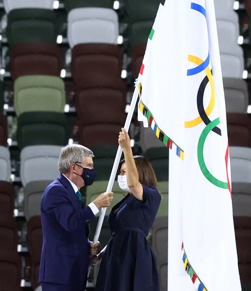 תומאס באך דגל אולימפי אולימפיאדה אן הידלגו פריז טוקיו