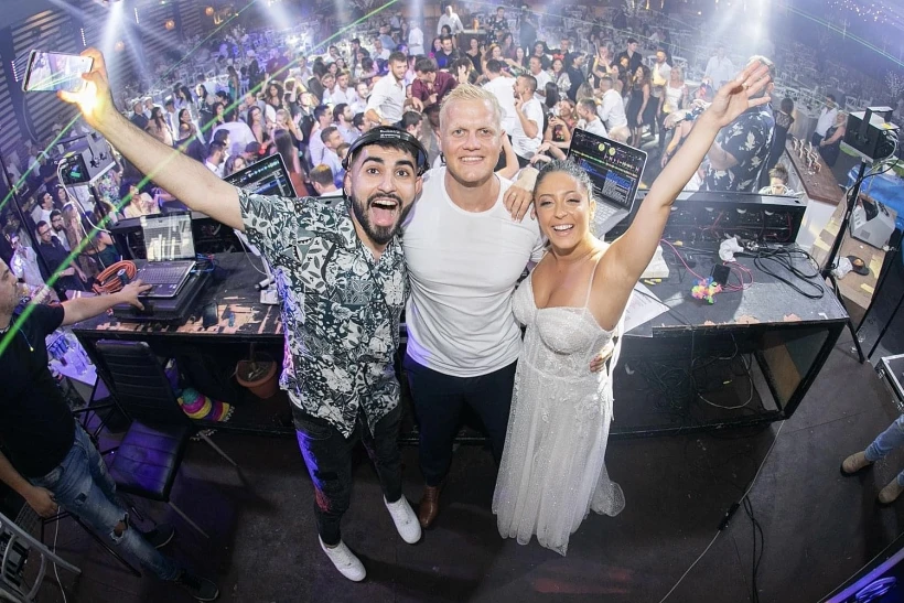 דני אמורה משמח חתן וכלה