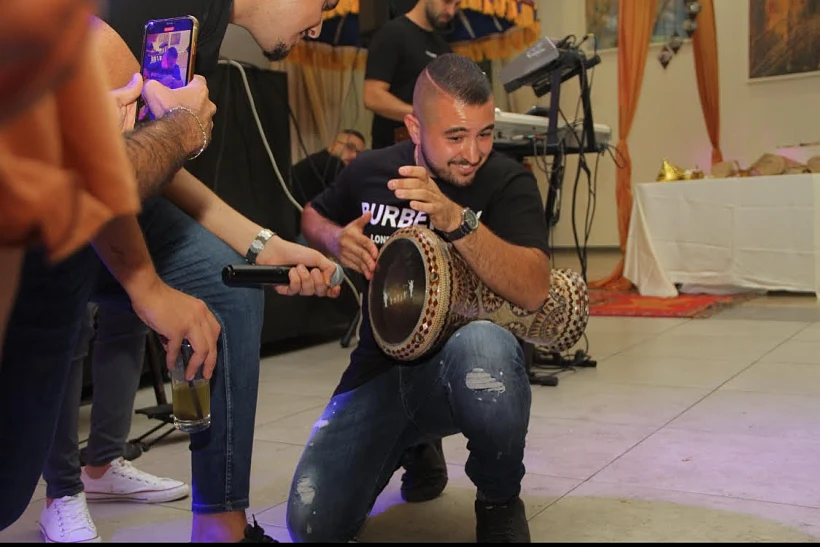 גל אזולאי מדרבק