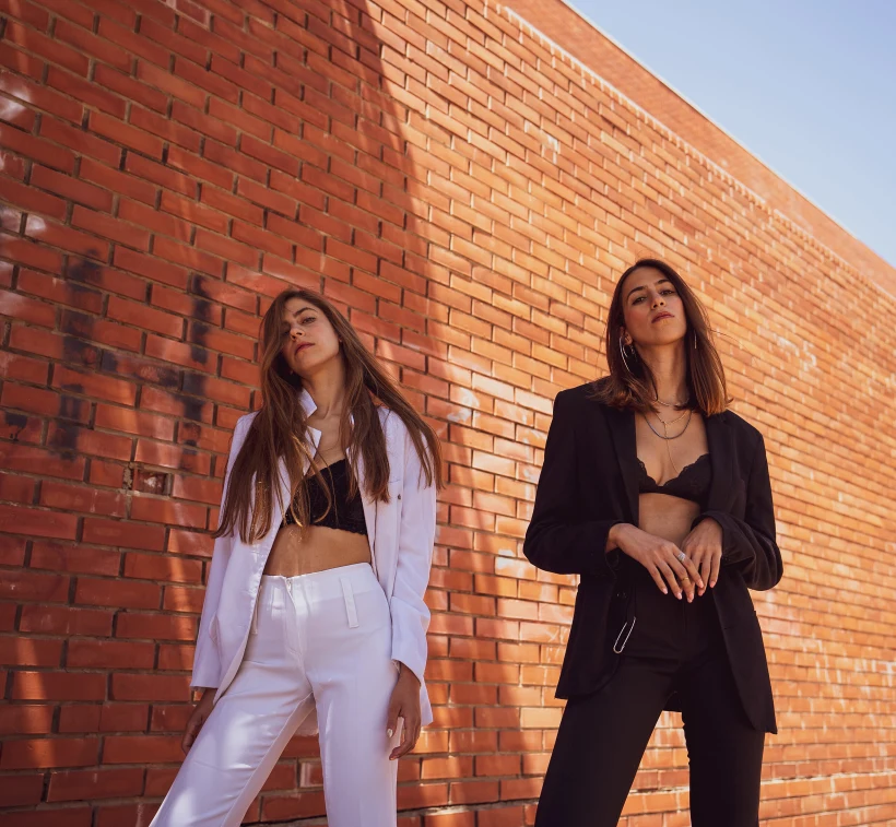 האחיות כרקוקלי