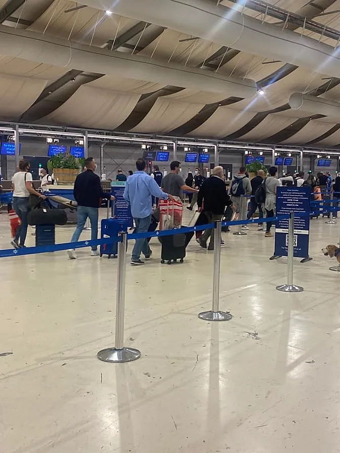 255641072 1272249639941467 858