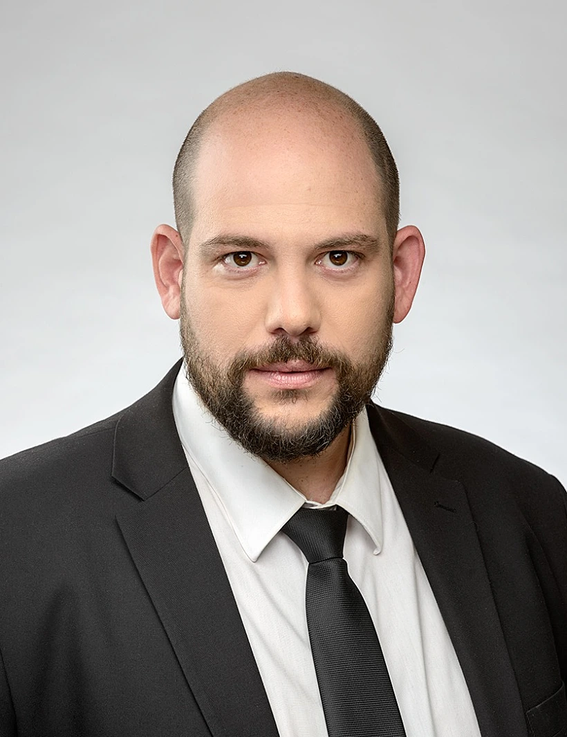 עו''ד עומר בללי