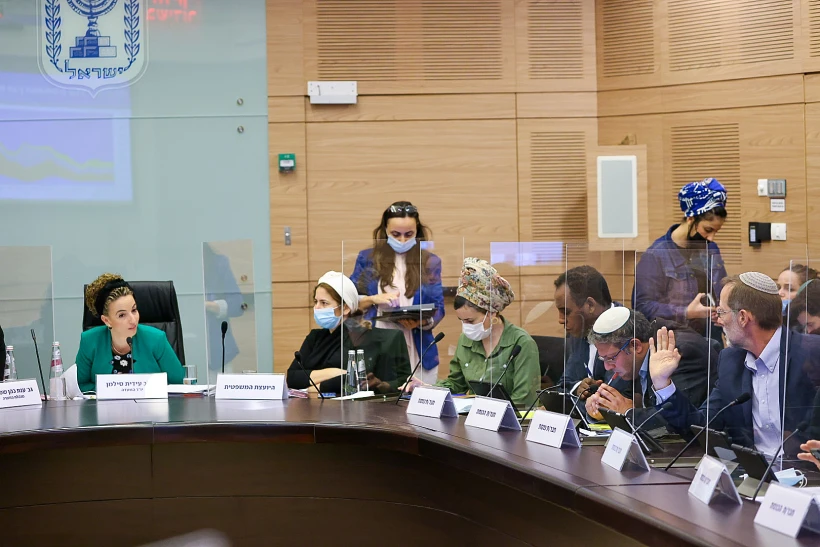 הדיון על חיסוני הילדים בוועדת הבריאות