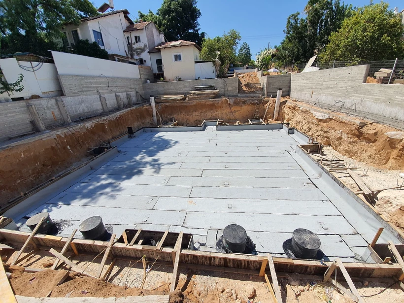 איטום בסיס בית ג.ד איטום גגות