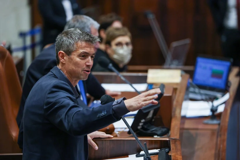 20211215132353 Noam7858