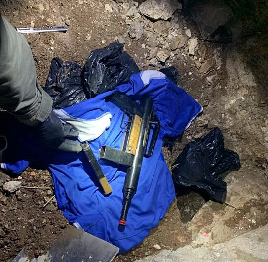 כלי ירייה שנתספו בתום המצוד אחר המחבלים