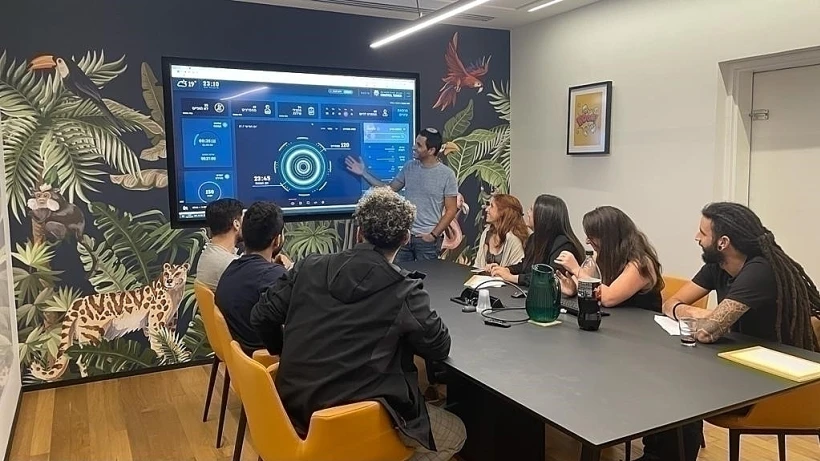 ישיבת הנהלה בפיטנגו ( Pitangoux )