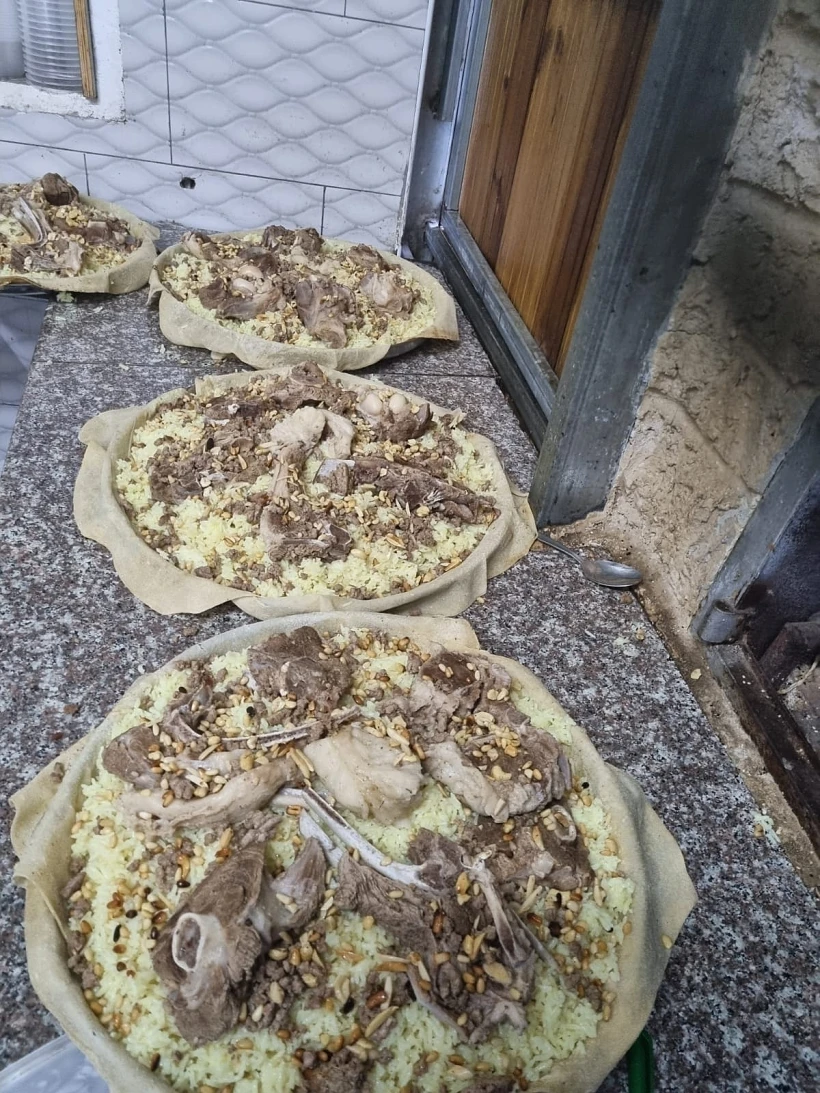 פיתה עם בשר בבית של סלווה