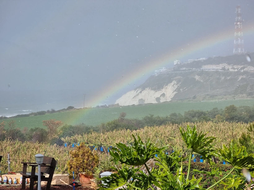 קשת בענן בתצפית מקיבוץ ראש הנקרה