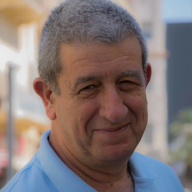 משה אלעד