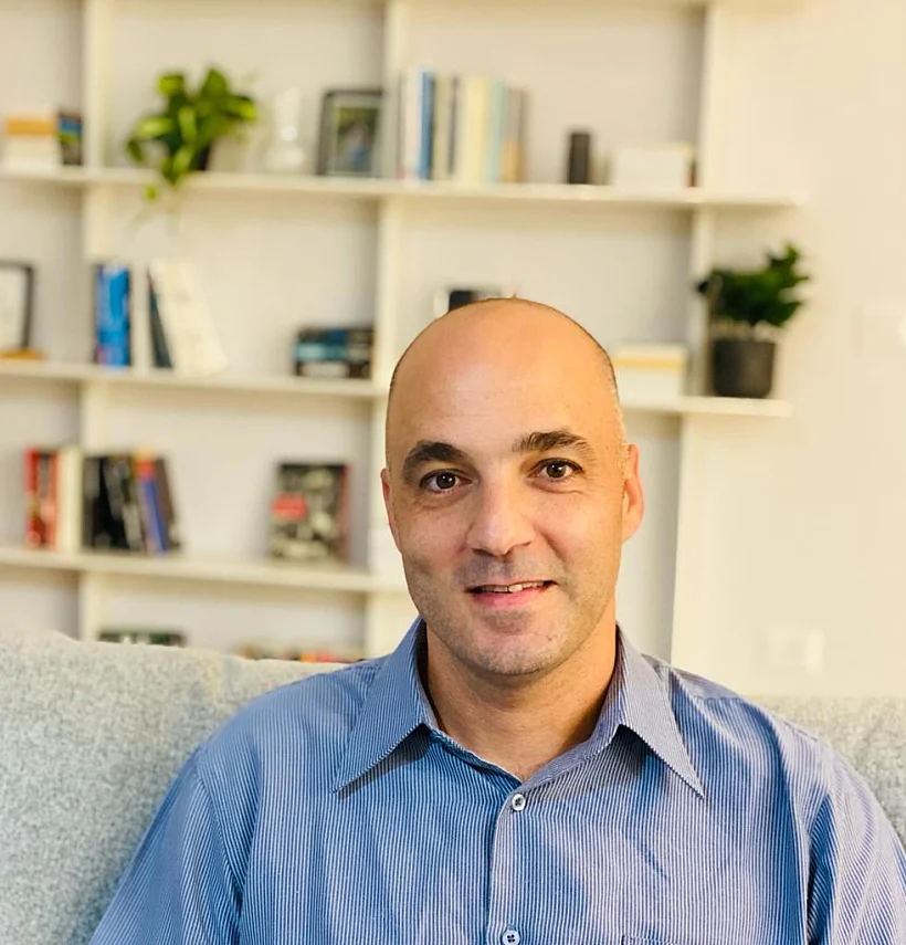 פרופ' מני שלום