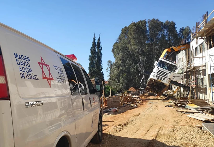 זירת התאונה בפרדס חנה כרכור