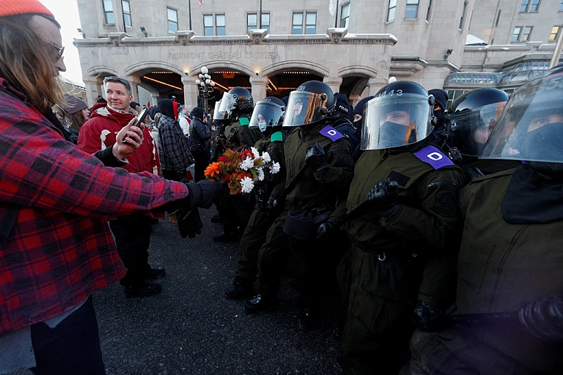 הפגנת נהגי המשאיות נגד הגבלות הקורונה באוטווה, קנדה