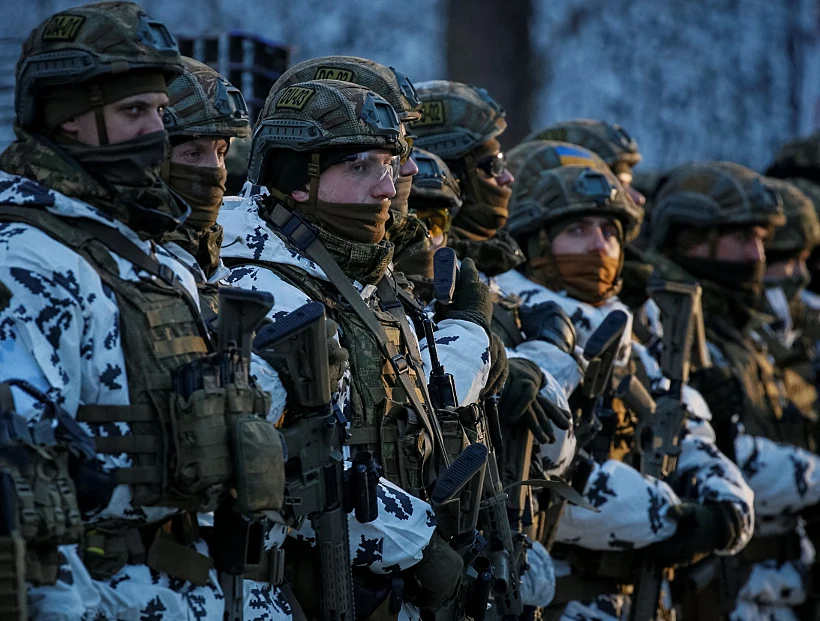 חיילים אוקראינים באימון בפריפיאט, סמוך לצ'רנוביל