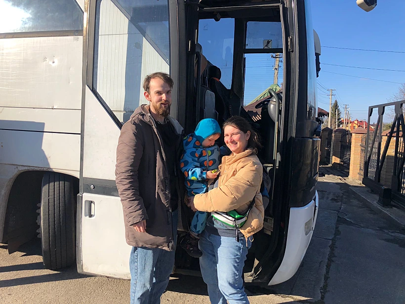 ישראלים עוזבים את אוקראינה באוטובוסים