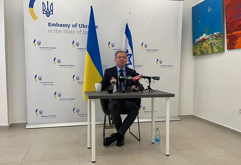 שגריר אוקראינה בישראל, איבגן קורנייצ'וק