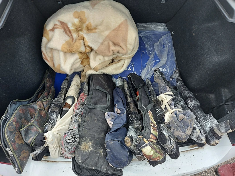 הנשקים שנתפסו בתום המרדף