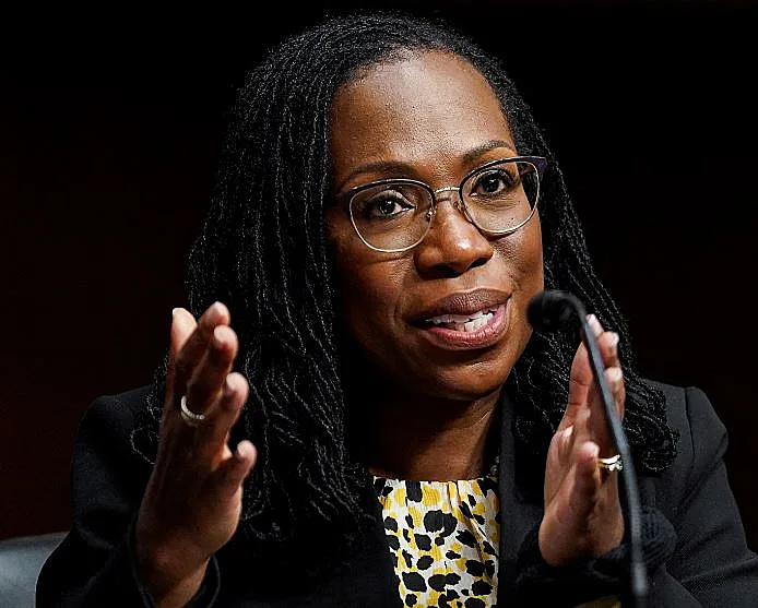 קטאני בראון ג'קסון שופטת שחורה ראשונה בית משפט עליון ארה''ב