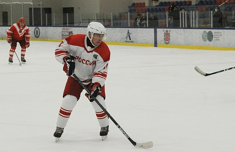 Russian President Putin And Belarusian President Lukashenko Play Ice Hockey In Saint Petersburg