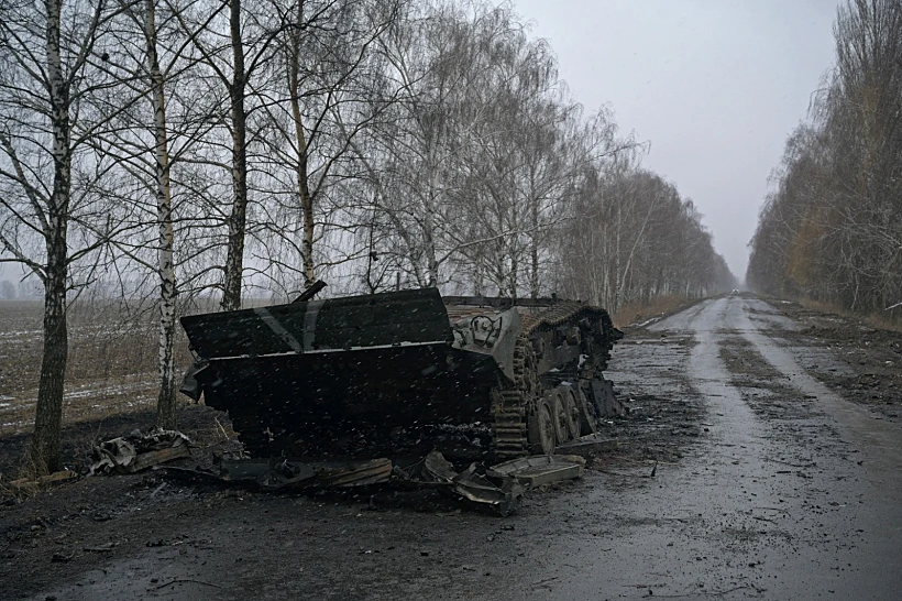 כלי משוריין שהושמד בפאתי קייב