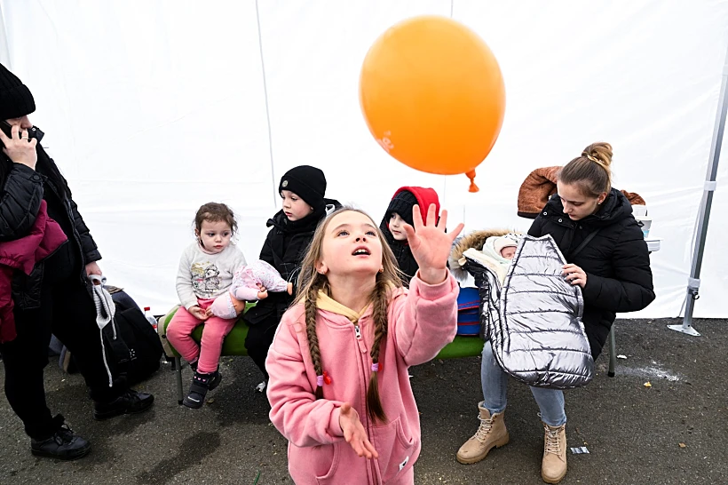 פליטים אוקראינים בגבול סלובקיה