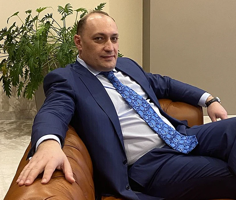 דניס קירייב