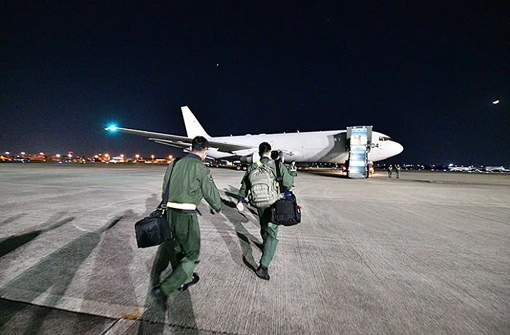 בסיס חיל האוויר היפני ממנו ייצא הסיוע הביטחוני לאוקראינה