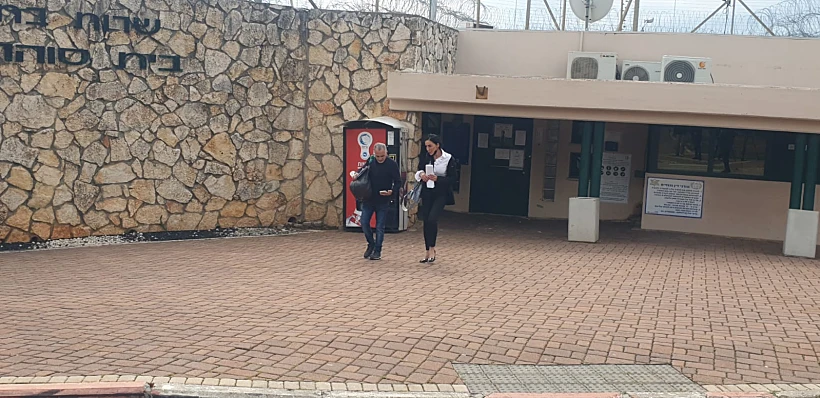 משה איבגי בצאתו מכלא חרמון