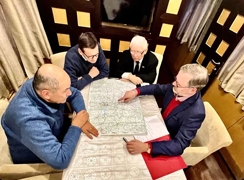 ראשי ממשלות פולין, צ’כיה וסלובניה נפגשים בקייב