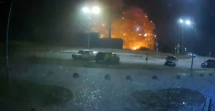 הפצצה רוסית על מרכז קניות בקייב