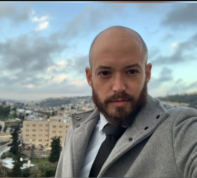 נתן דובלין, יועץ התקשורת לשעבר של עמר בר לב