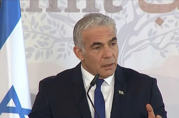 שר החוץ יאיר לפיד בפסגת הנגב