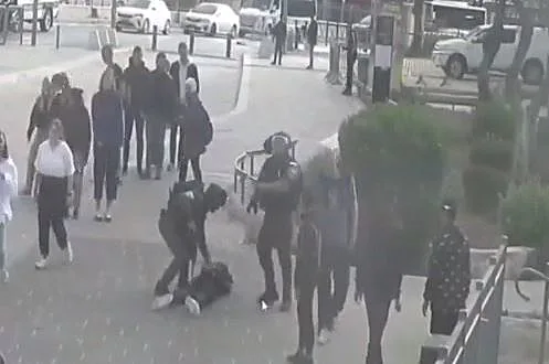 תקיפה תקיפת יהודים העיר העתיקה ירושלים פלסטינים ערבים מרדף מעצר