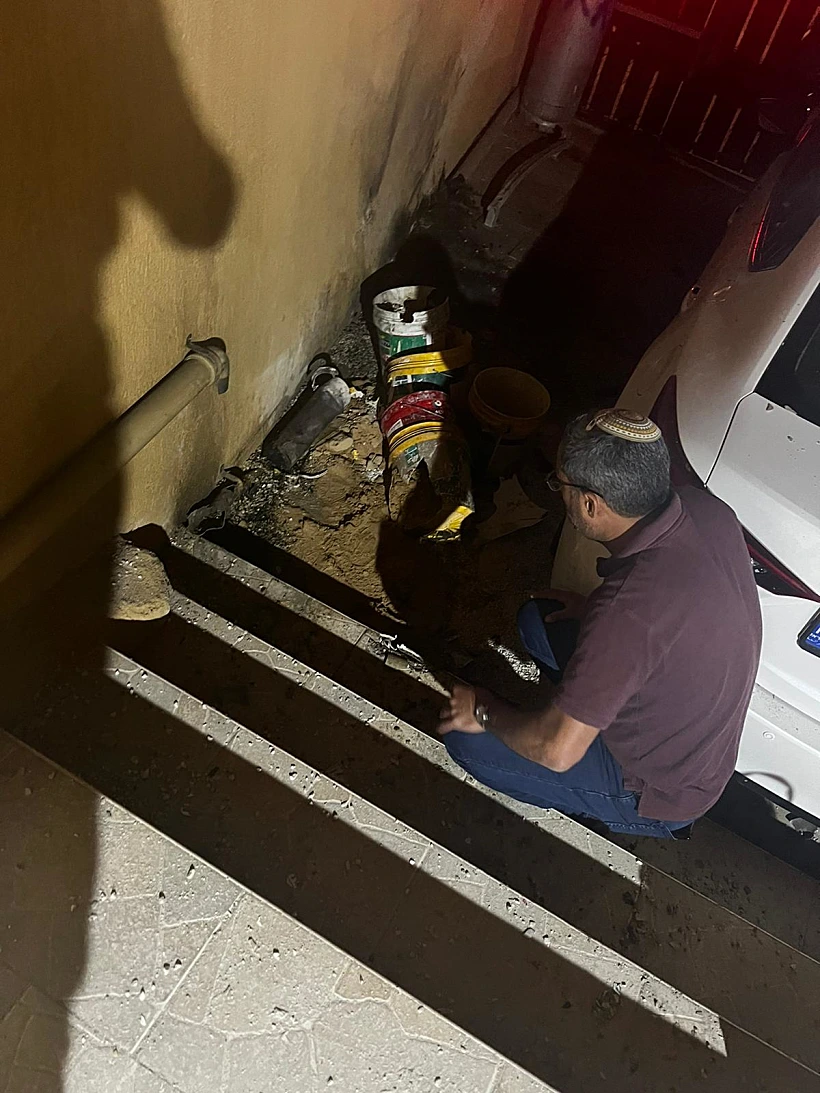 רסיסים במבנה בשדרות