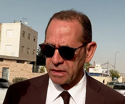 אבו עאקלה אחיה של העיתונאית שירין