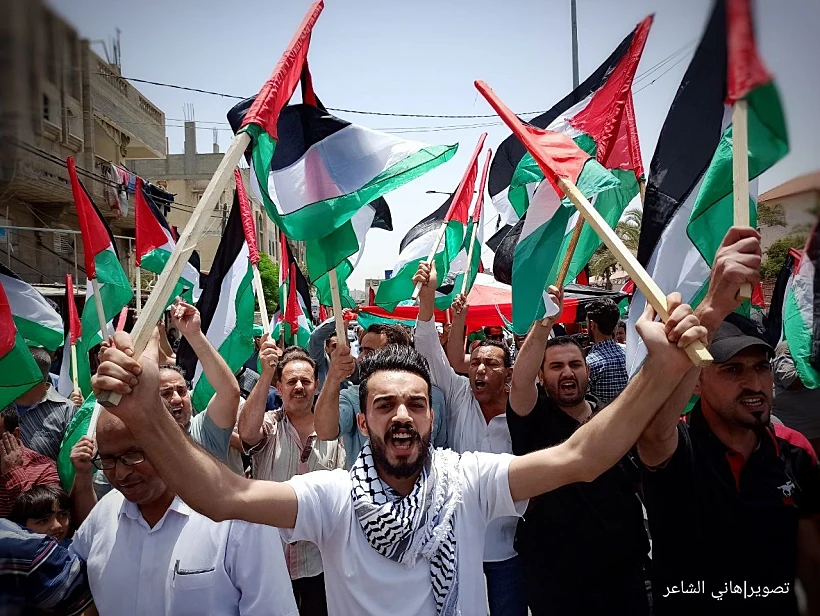 מצעד הדגל הפלסטיני שהתקיים בח'אן יונס, בתגובה למצעד הדגלים בירושלים