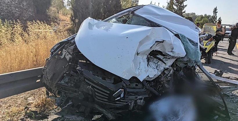 זירת התאונה בכביש 6 סמוך למחלף נחשונים