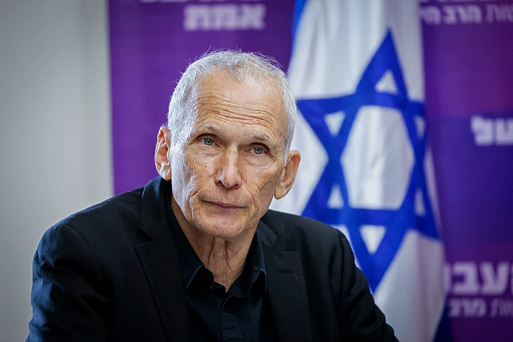 השר לביטחון הפנים עמר בר-לב