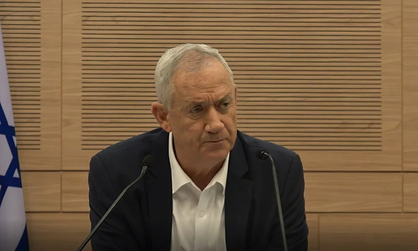 בני גנץ בפתח ועדת חוץ וביטחון