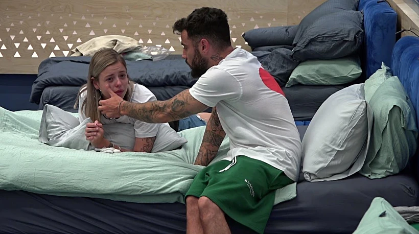 נתנאל מנחם את מרינה | האח הגדול עונה 4