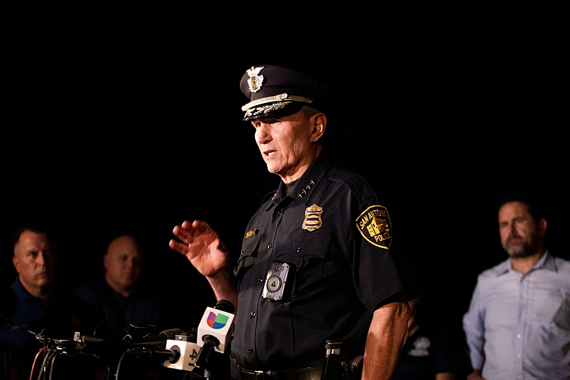 מפקד משטרת סן אנטוניו, ויליאם מקמנוס