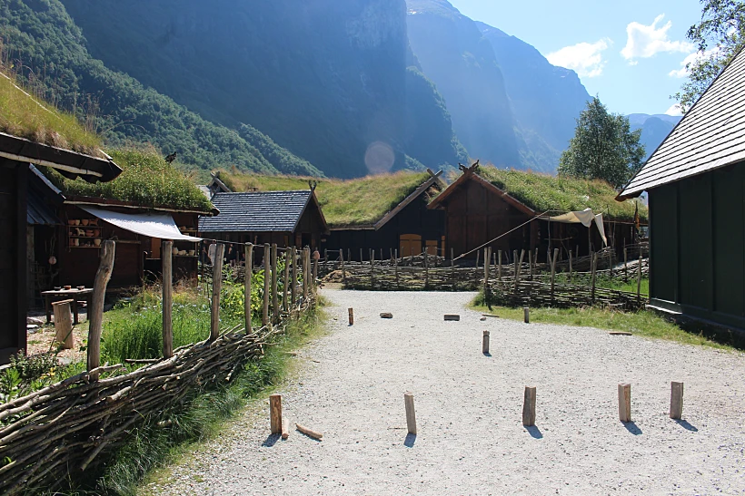 כפר ויקינגי צילום עמנואלה בינר