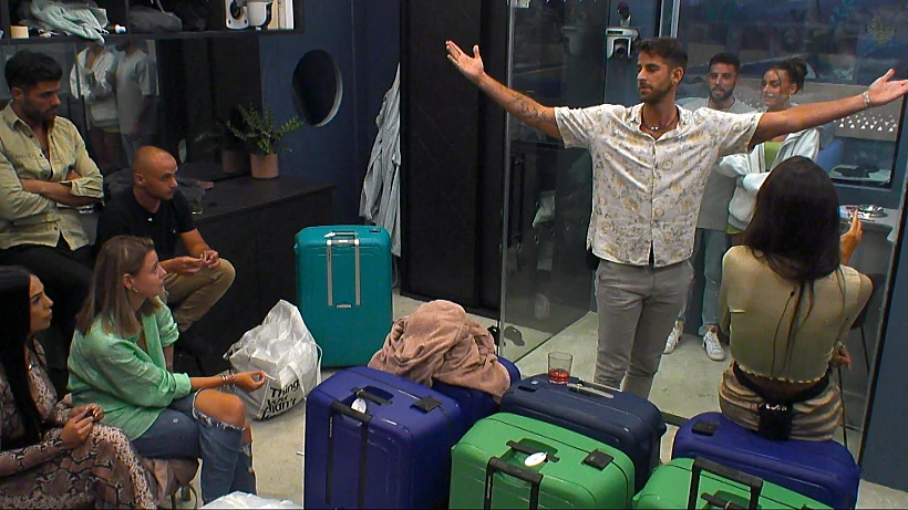 דיירי האח הגדול