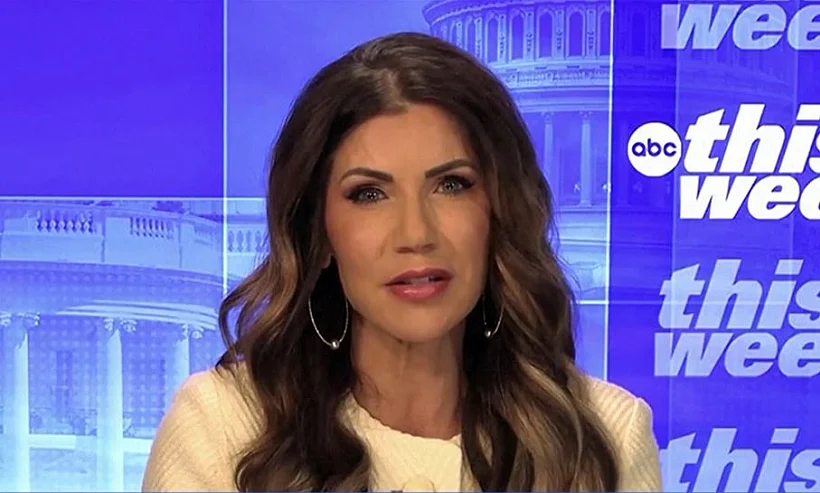 מושלת דקוטה הדרומית, קריסטי נואם