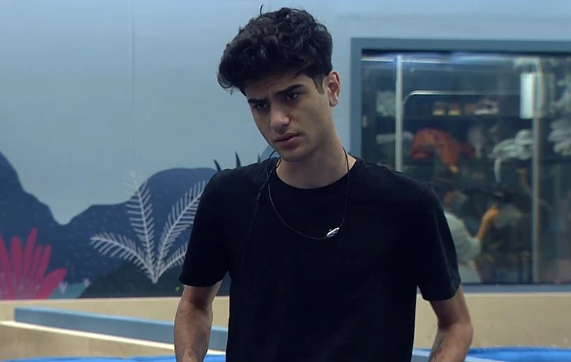 אופק לוי בחדר השינה | האח הגדול 4