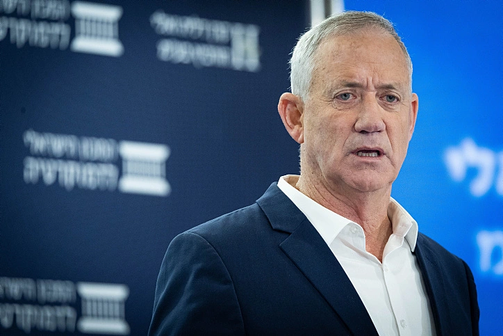 שר הביטחון, בני גנץ