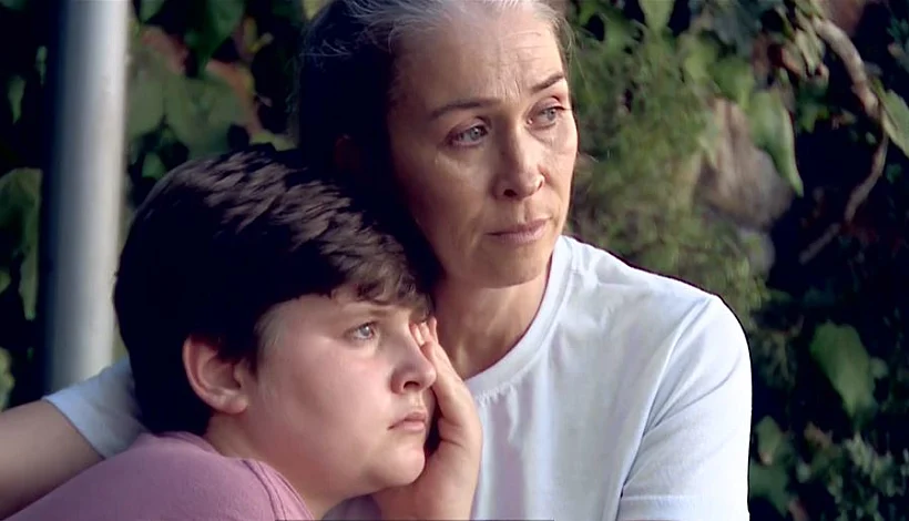 דוד, התלמיד שהוכה ע''פ החשד ע''י מורה, ואימו