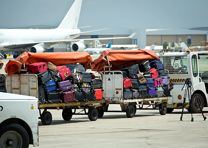 מזוודות בנתב''ג, ארכיון