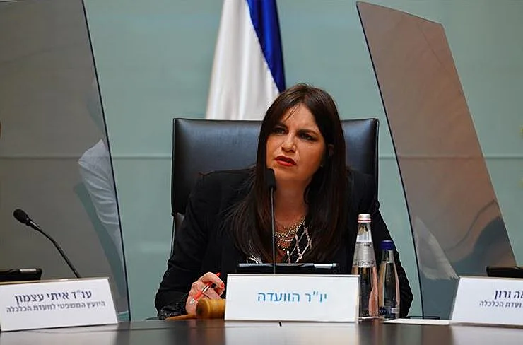 ח''כ קרן ברק