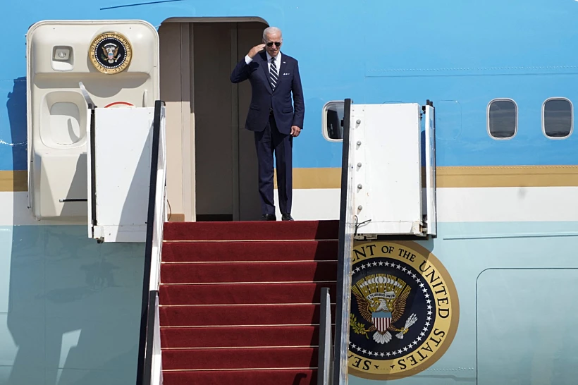 נשיא ארה''ב ג'ו ביידן לפני המראתו מנתב''ג לסעודיה